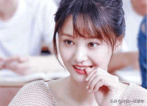 娱乐圈吃瓜没有解说,揭秘幕后真相，吃瓜群众齐围观  第3张